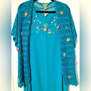Vintage Teddy dress with crochet cardigan, turquoise w/floral embellishment 2X.